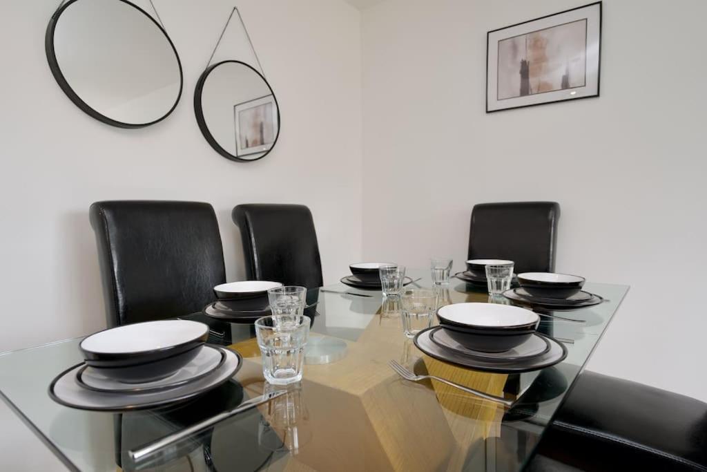 Highley'S Nest - Fully Furnished Gem, Free Private Parking, Sky Tv & Netflix Villa Coventry Exteriör bild
